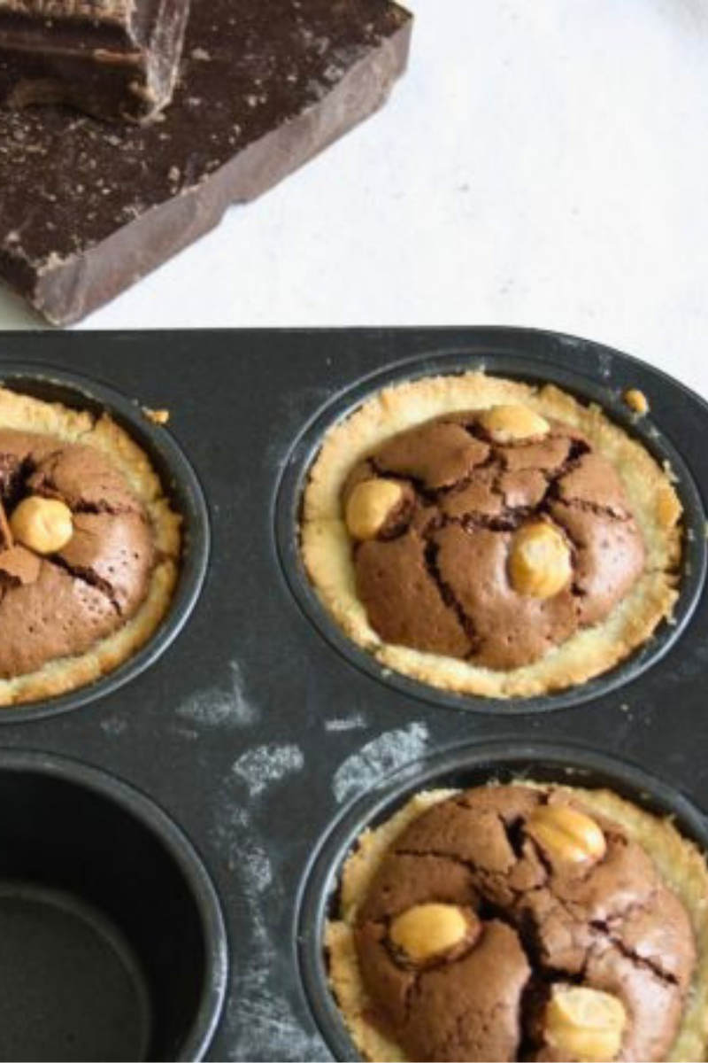 Crostatine al cioccolato e nocciole