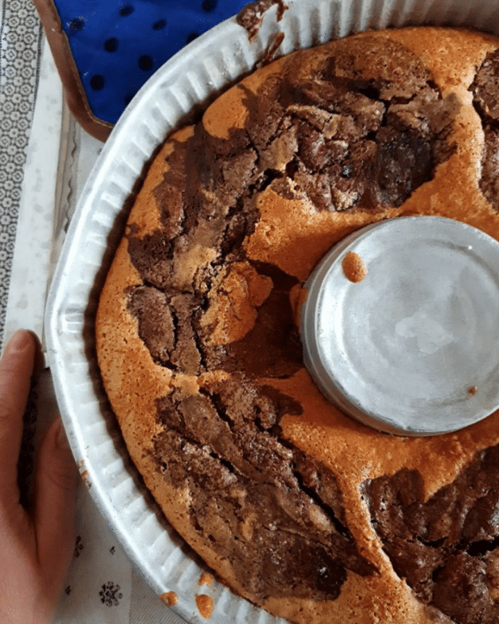 Torta bicolore al cacao della mamma
