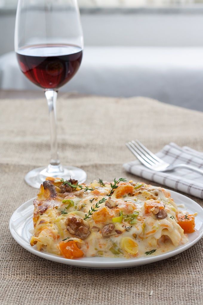 Kürbis-Lauch Lasagne mit Gorgonzola und Walnüssen