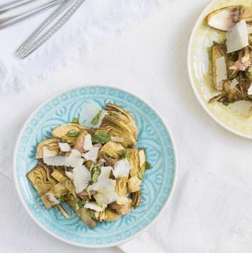 ricetta Insalata di carciofi crudi, menta e parmigiano