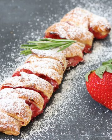 sfoglie ripiene di fragole