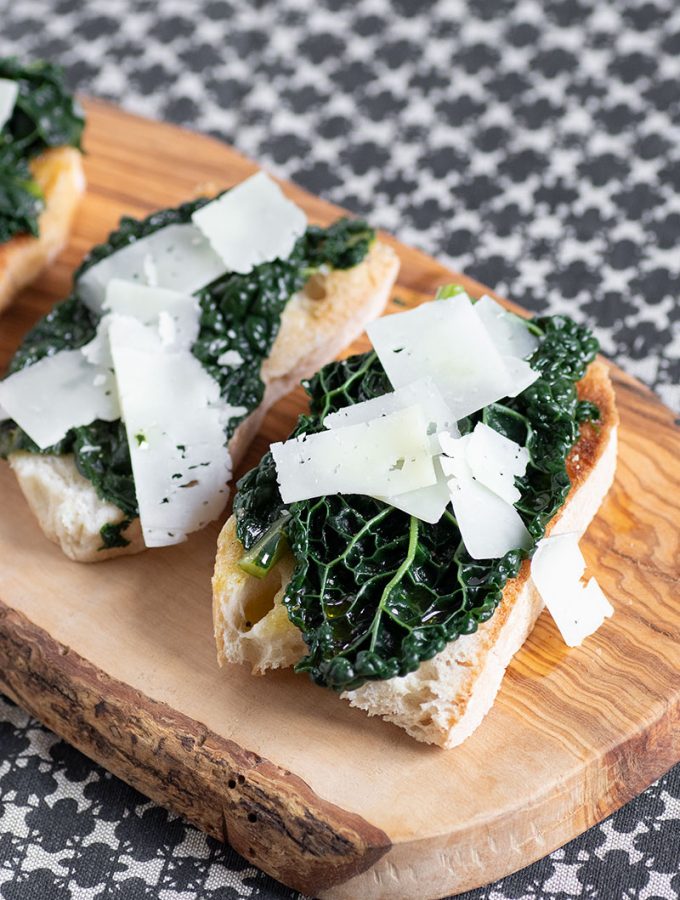 crostini toscani al cavolo nero