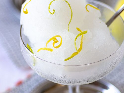 Sorbetto Gin tonic: cocktail ghiacciato